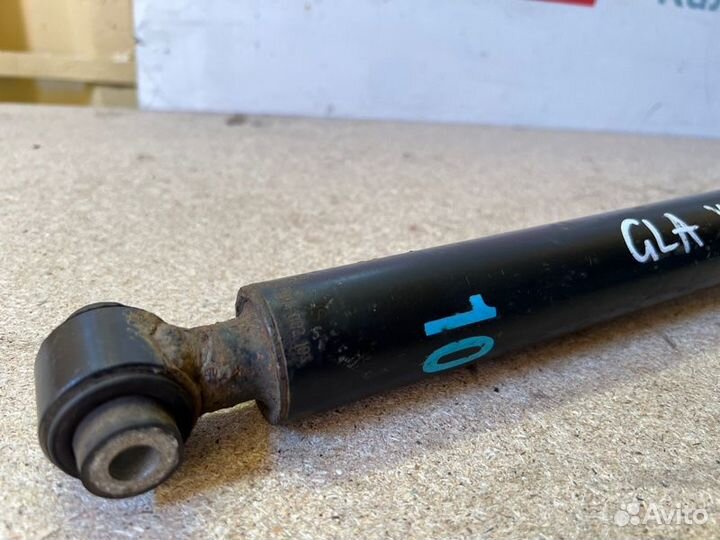 Амортизатор задний Mercedes Gla-Class X156 651.930