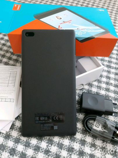 Планшет Lenovo TAB 7