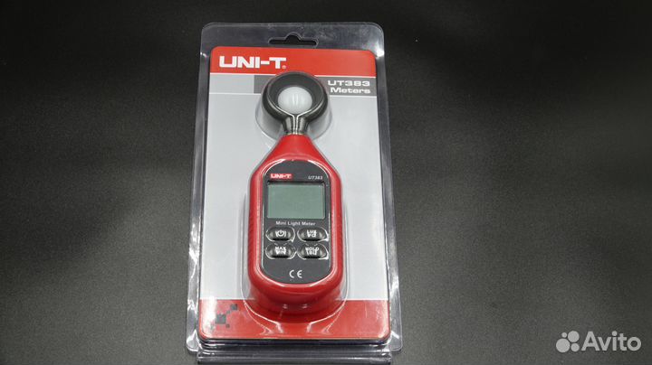 Измеритель температуры, влажности, шума, света