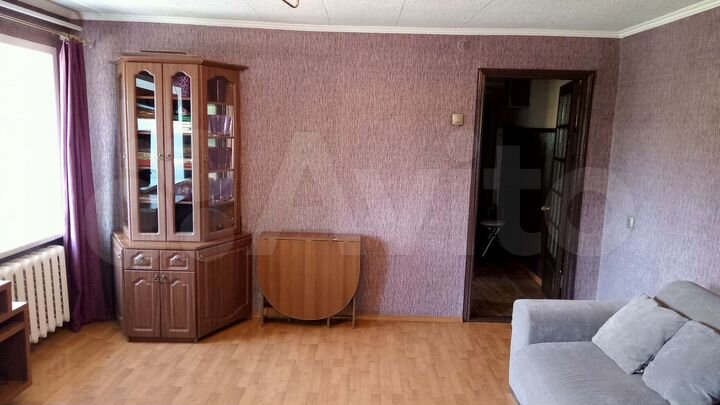 2-к. квартира, 45 м², 3/3 эт.