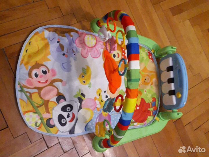 Развивающий коврик с пианино