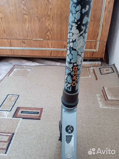 Трюковой самокат б/у duker