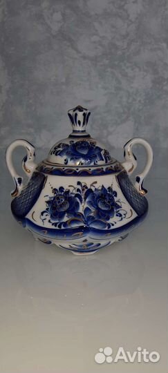 Посуда гжель