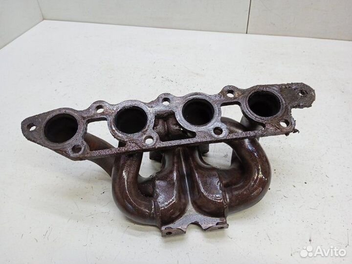 Коллектор выпускной Mazda Tribute 2.0 2001