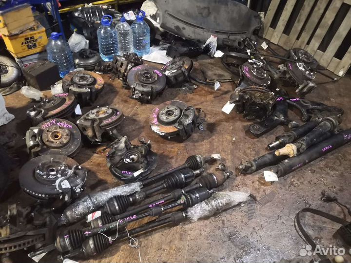 Toyota кулак ступица цапфа