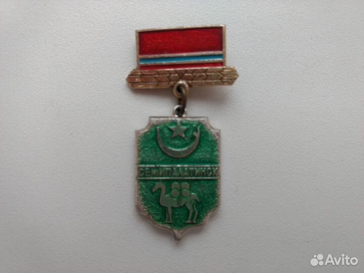 Значок Казахские подвески