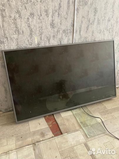 Телевизор akai на запчасти