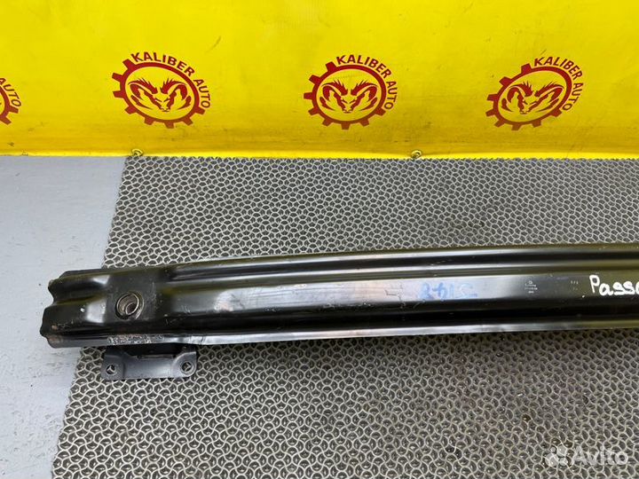 Усилитель бампера задний Volkswagen Passat 7