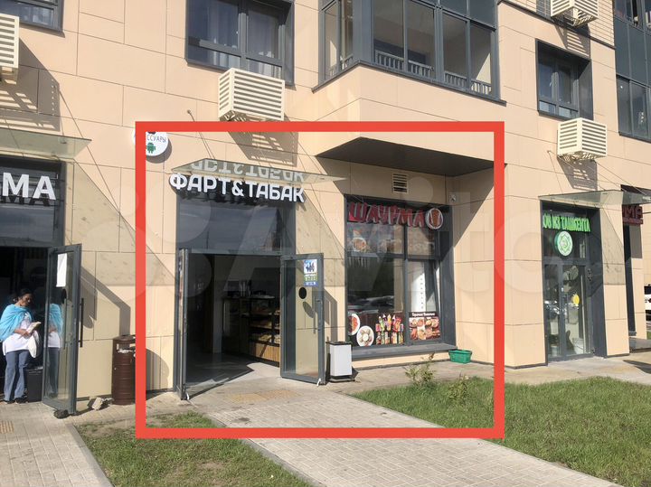 Продаю Помещение 50 м² рядом с Метро. Проходное