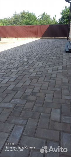 Укладка тротуарной плитки