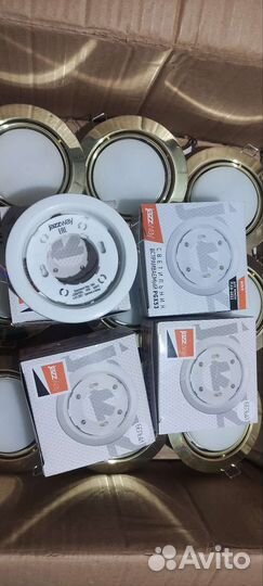 Светильник потолочный встраиваемый