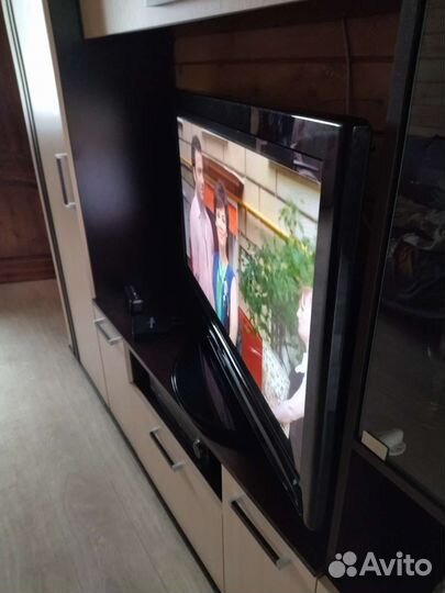 Телевизор Panasonic TX-PR42C11 Viera