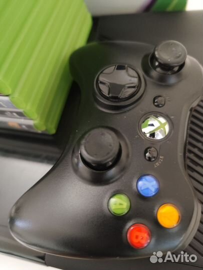 Xbox 360e + kinect + игры
