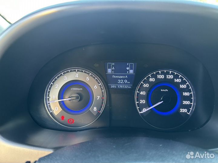 Hyundai Solaris 1.6 МТ, 2015, 178 000 км