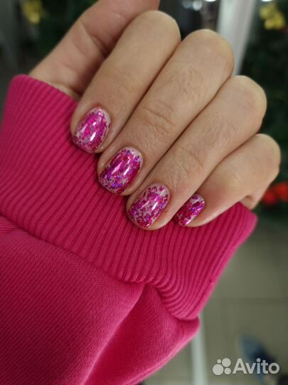 Инструктор по маникюру