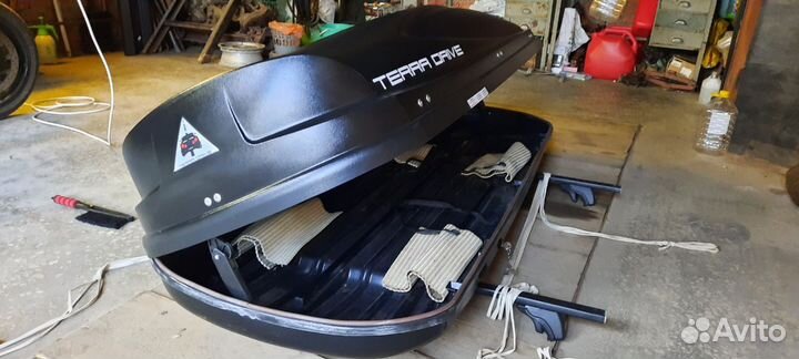 Автобокс на крышу