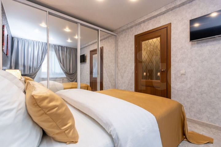 2-к. квартира, 64 м², 6/9 эт.