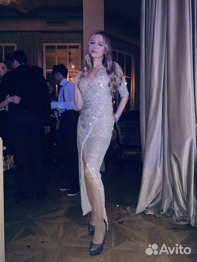 Вечернее платье