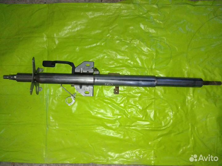 Рулевая колонка на Subaru Forester SG5 2002-2007г