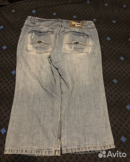 Широкие джинсы southern