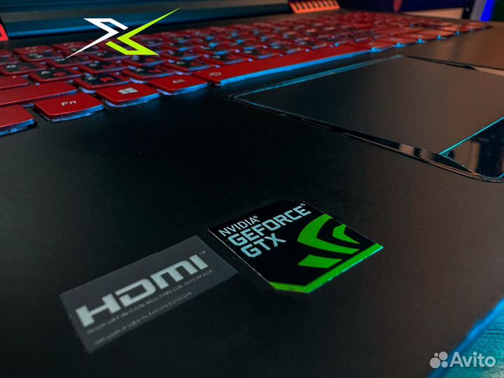 Ноутбук Lenovo Legion: GTX1050Ti + Core i7