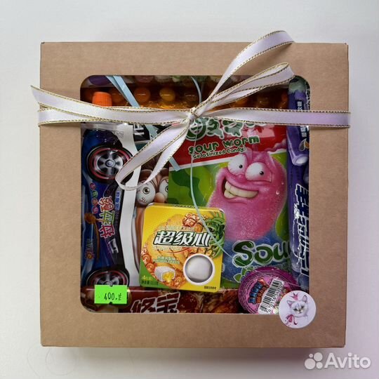 Набор азиатских вкусняшек и сладостей