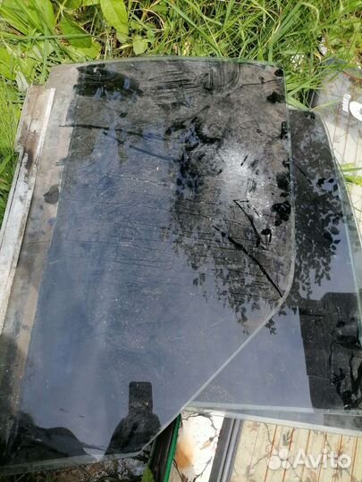 Стекла на mercedes 126