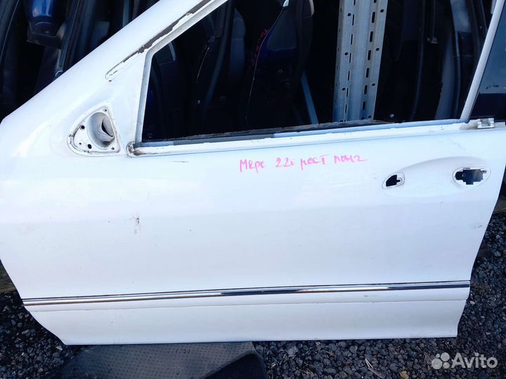 Мерседес 220 дверь передний левая