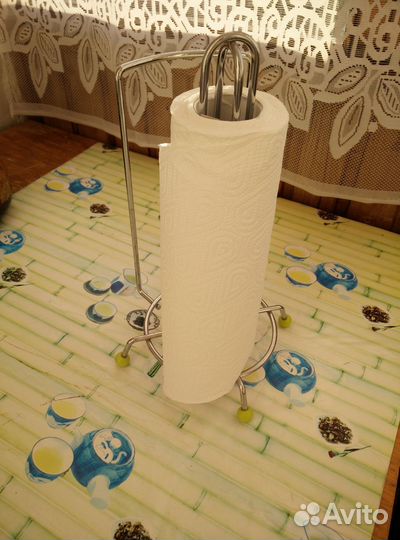 Стойка для бумажного полотенца