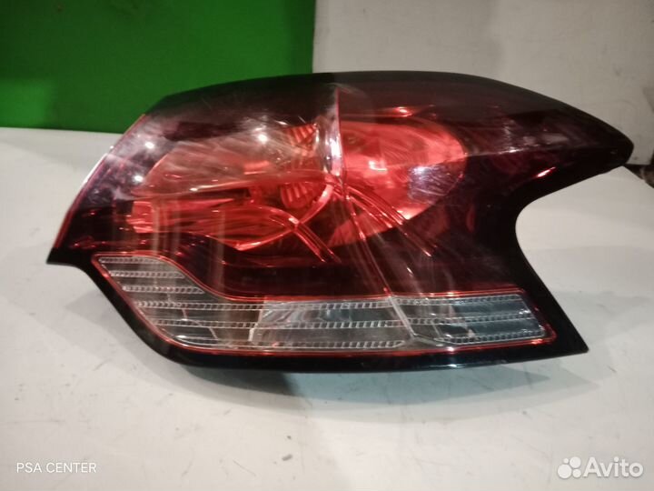 Фонарь правый LED Citroen DS4