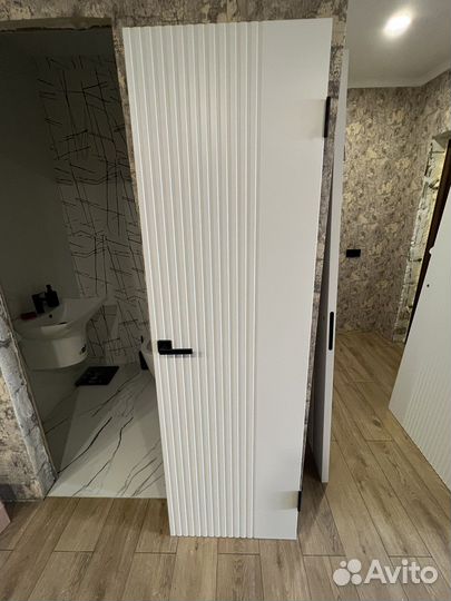 Дверь межкомнатная 600 новая с зареской