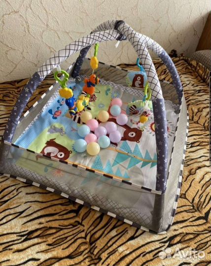 Развивающий коврик Манеж Сухой бассейн