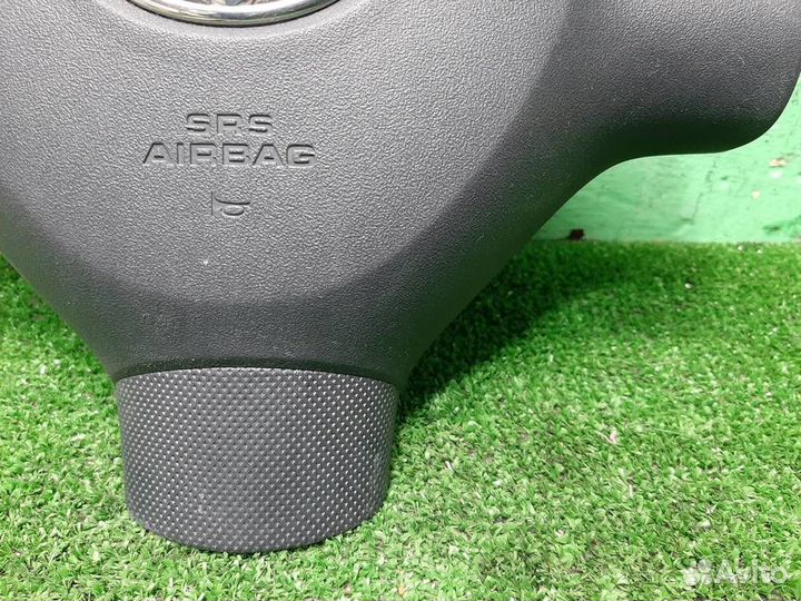 Подушка безопасности в руль Toyota Aygo B10 2009