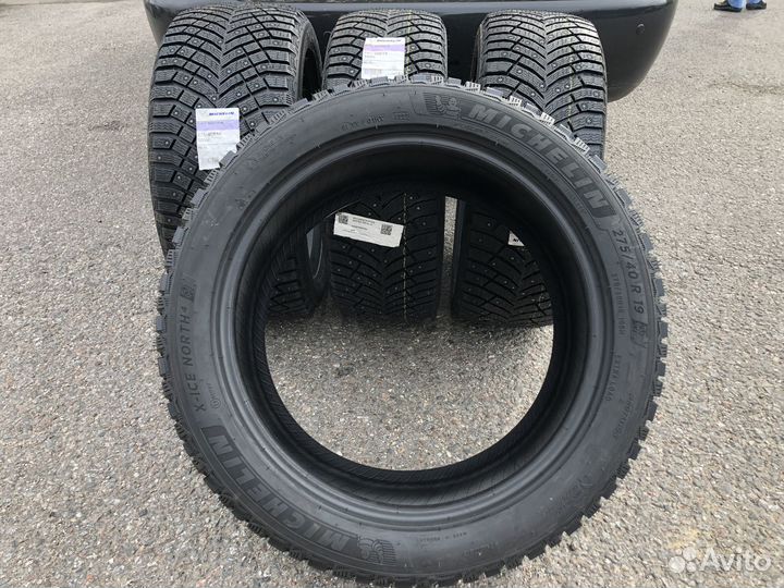 Michelin X-Ice North 4 245/45 R19 и 275/40 R19 105H