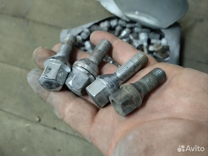 Болты колесные ваз на литые диски