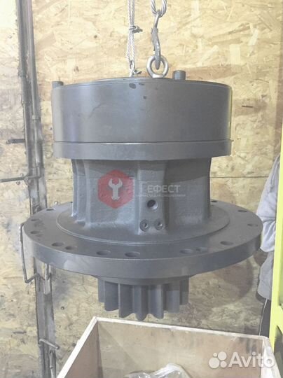 Редуктор поворота Komatsu PC340NLC-7 207-26-00200