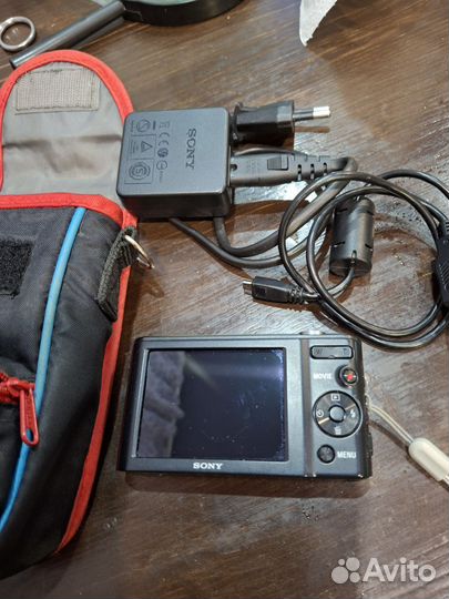 Компактный фотоаппарат sony