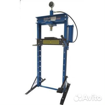 Продам пресс 20т с ножной педалью