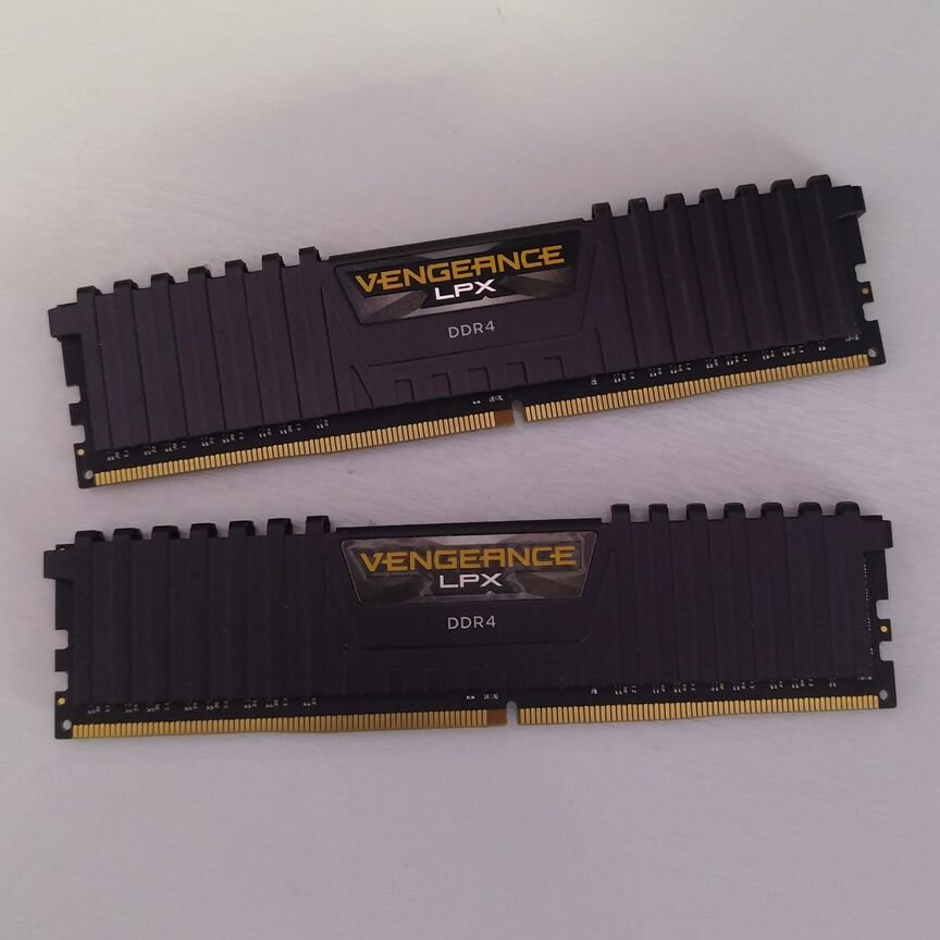 оперативная память ddr4 16gb corsair vengeance lpx - Купить