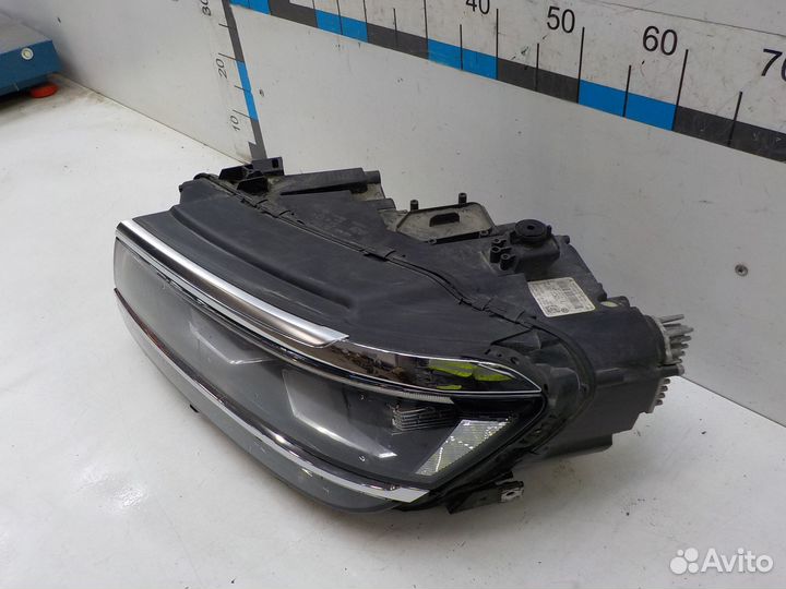 Фара левая Volkswagen Tiguan