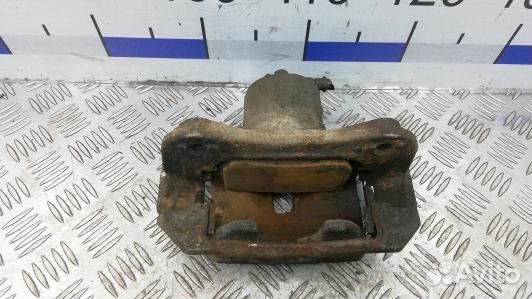 Суппорт тормозной передний правый hyundai I30 GD