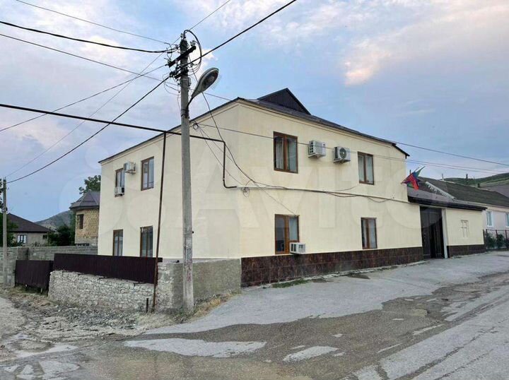 Дом 300 м² на участке 5 сот.