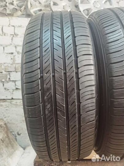 Kumho Crugen HP71 255/65 R16 109V