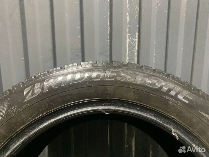 Bridgestone Blizzak Spike-02 205/55 R16 91T