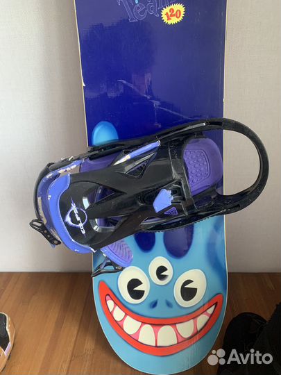 Сноуборд + крепление + ботинки(все детское)