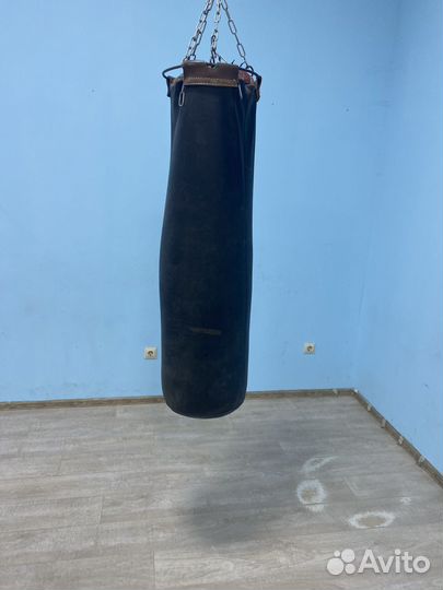 Боксерские мешки и груши