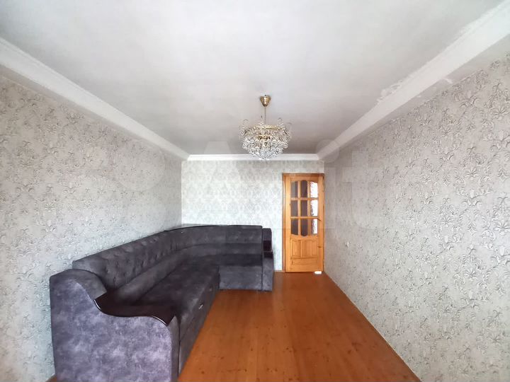 2-к. квартира, 54 м², 5/5 эт.