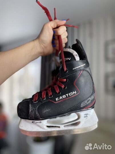 Коньки хоккейные