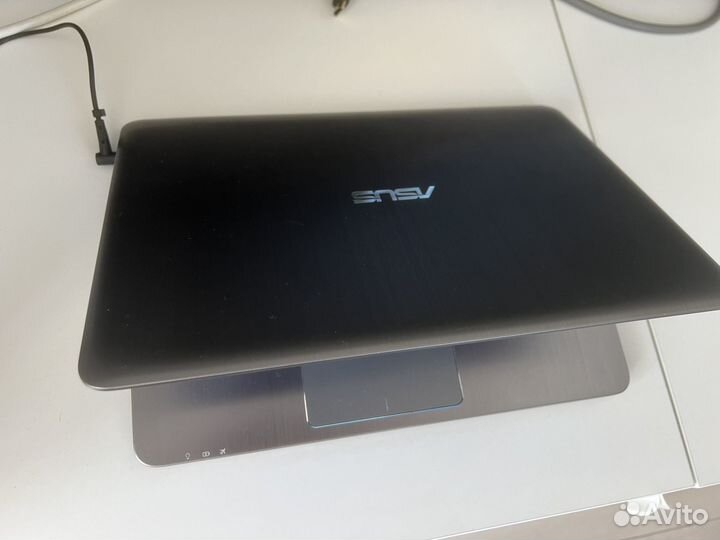 Ноутбук Asus vivobook 14