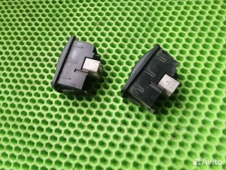 Кнопка стеклоподъемника Тойота Карина 190